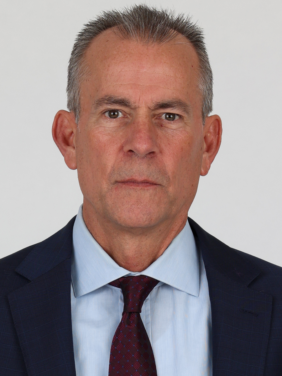 Head Coach Phil Cunningham